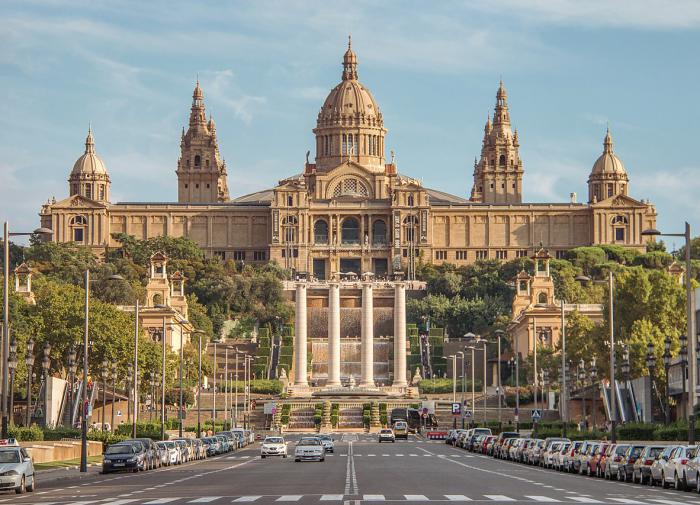 Район Барселоны удалили с Google и Apple карт ради борьбы с туристами